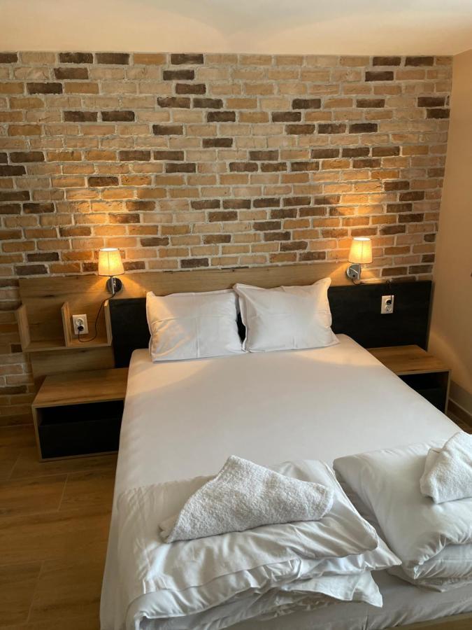 Family Hotel Malibu Tsjernomorets Eksteriør bilde
