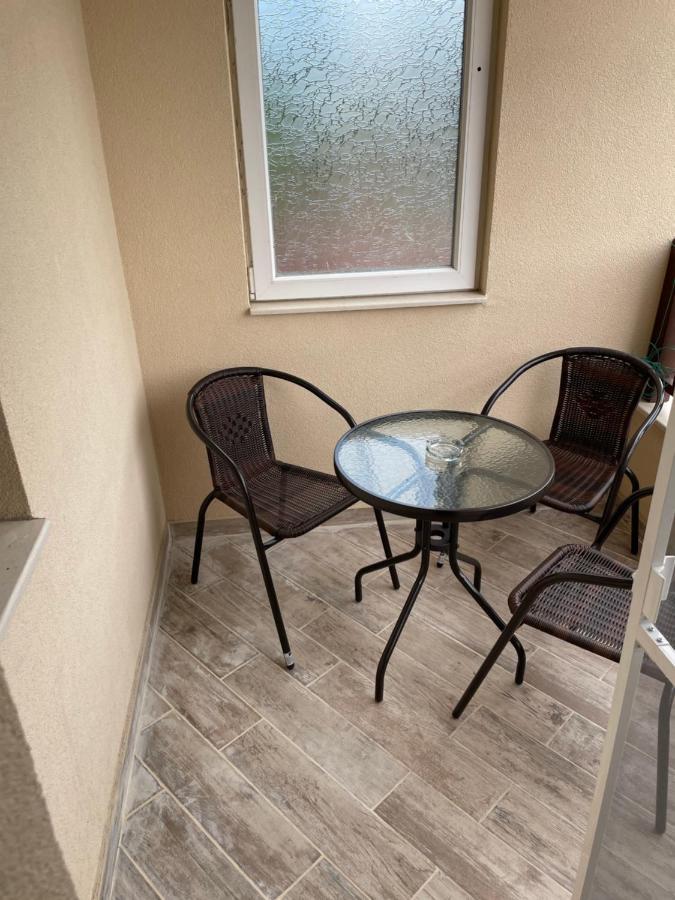 Family Hotel Malibu Tsjernomorets Eksteriør bilde
